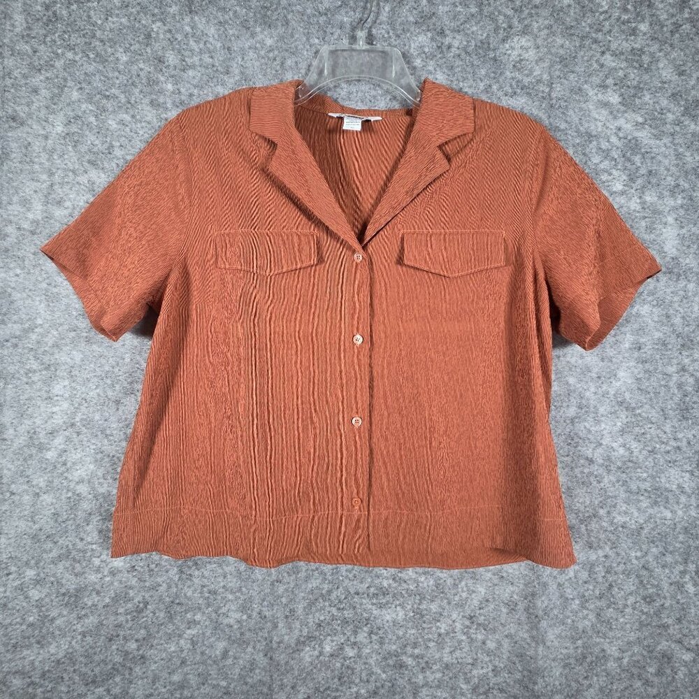 Athleta Echo Women's Top Brown M Button Down Collared Lightweight Pockets Size - Picture 2 of 9